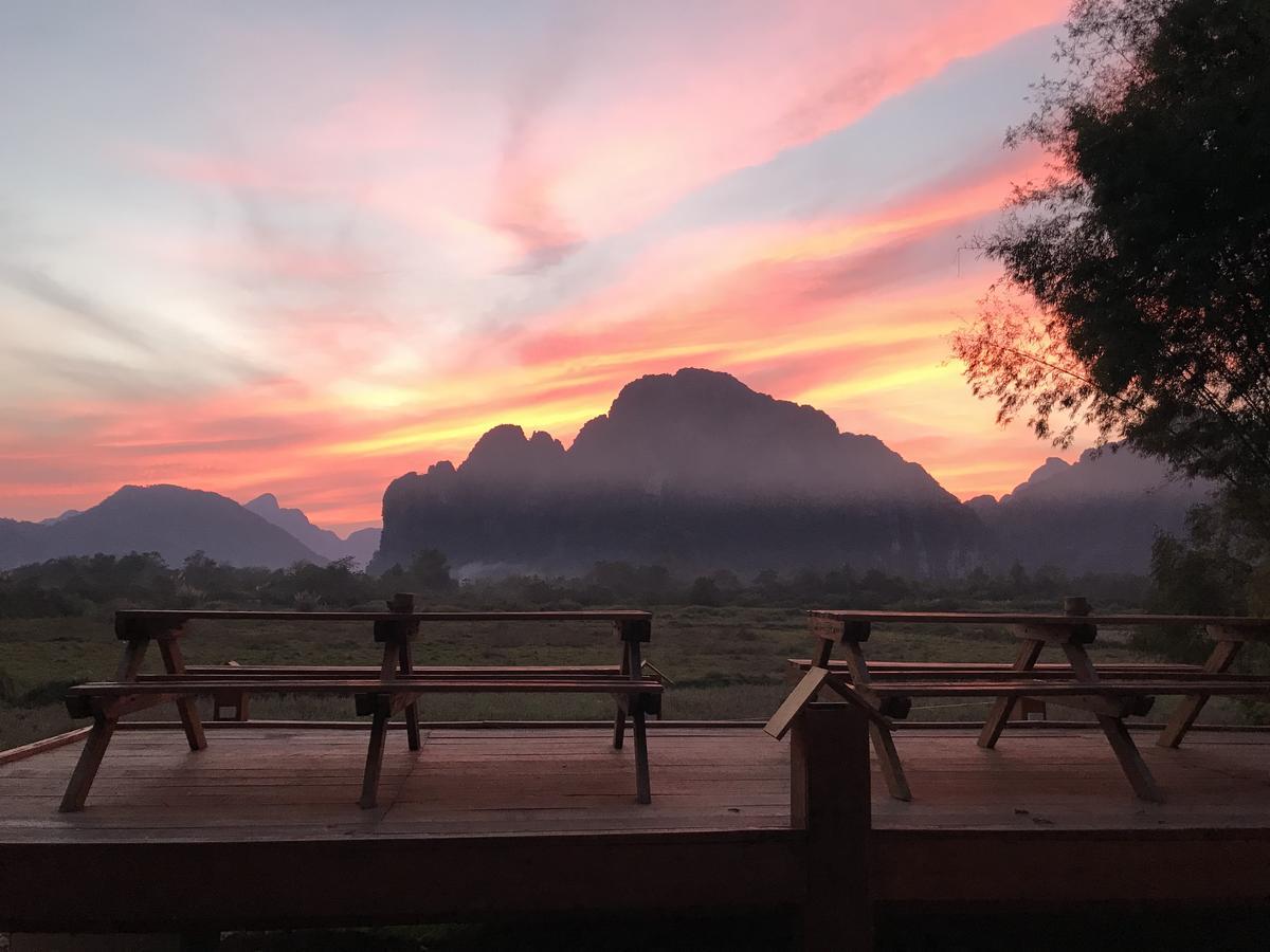 Jungle Paradise Vangvieng - Bungalows Ванг Виенг Екстериор снимка